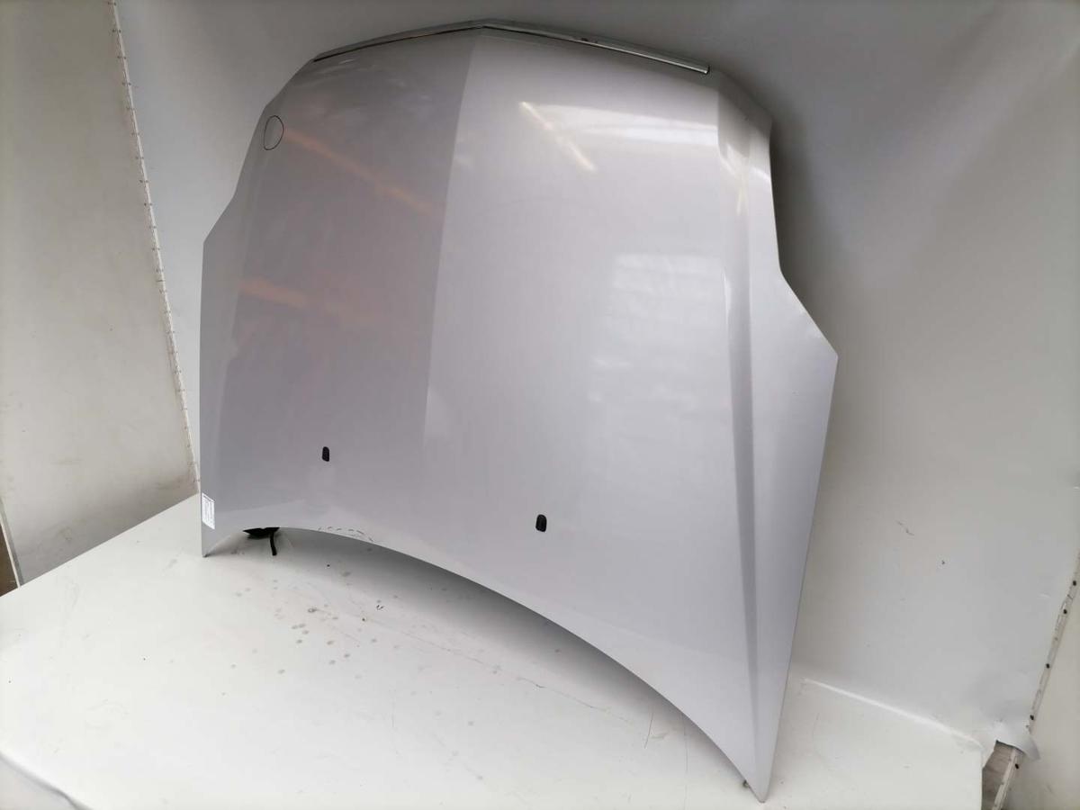 Cadillac BLS Motorhaube vorn Silber Bj.2006 Cadillac BLS Motorhaube vorn Silber Bj.2006